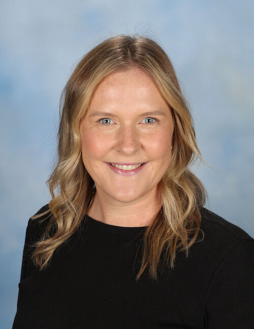 Teisha HICKLETON