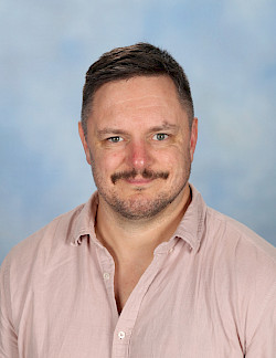 Mr. Richard Allan